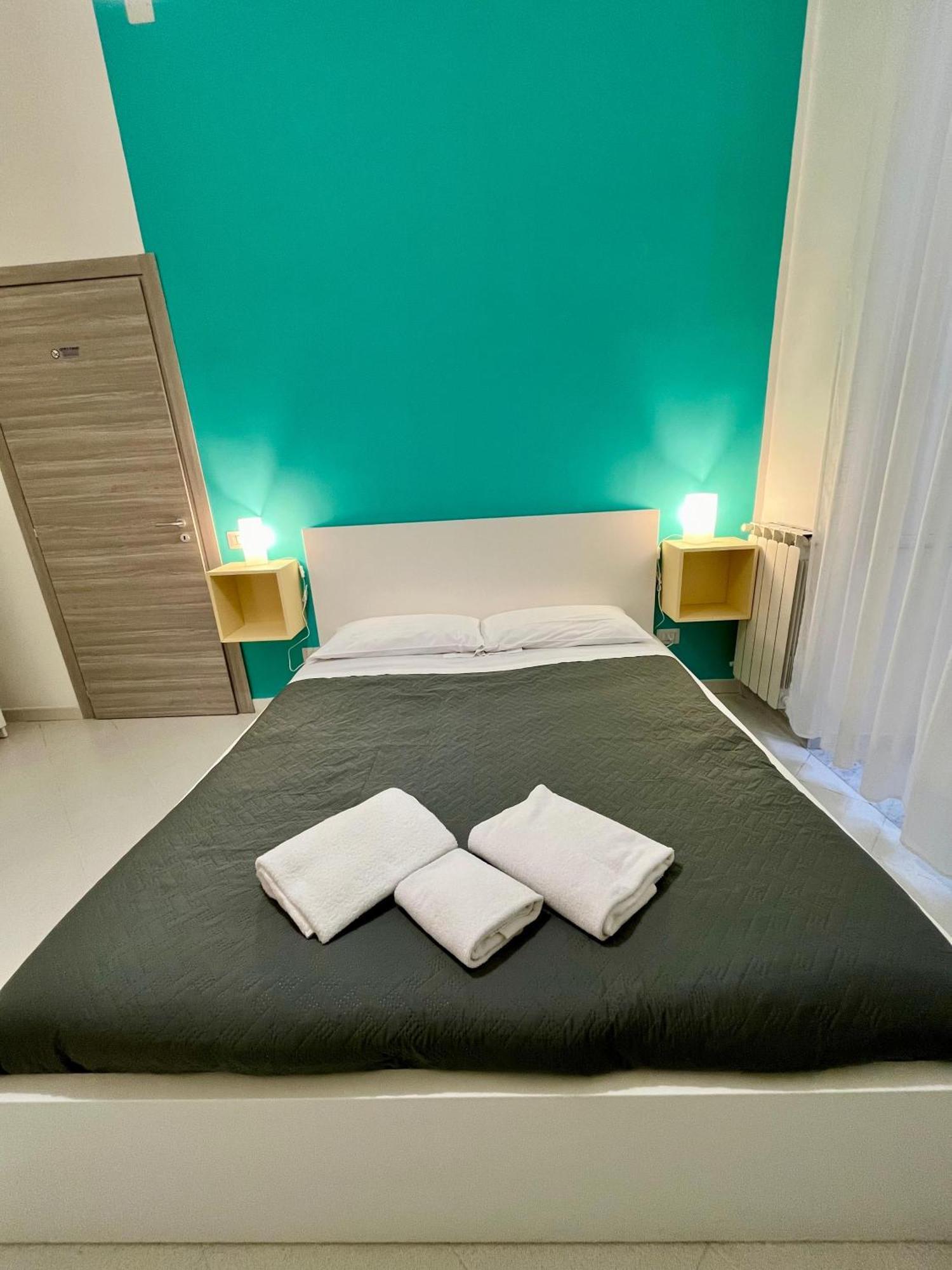 Pop Santa Chiara Bed & Breakfast Naples Exterior photo
