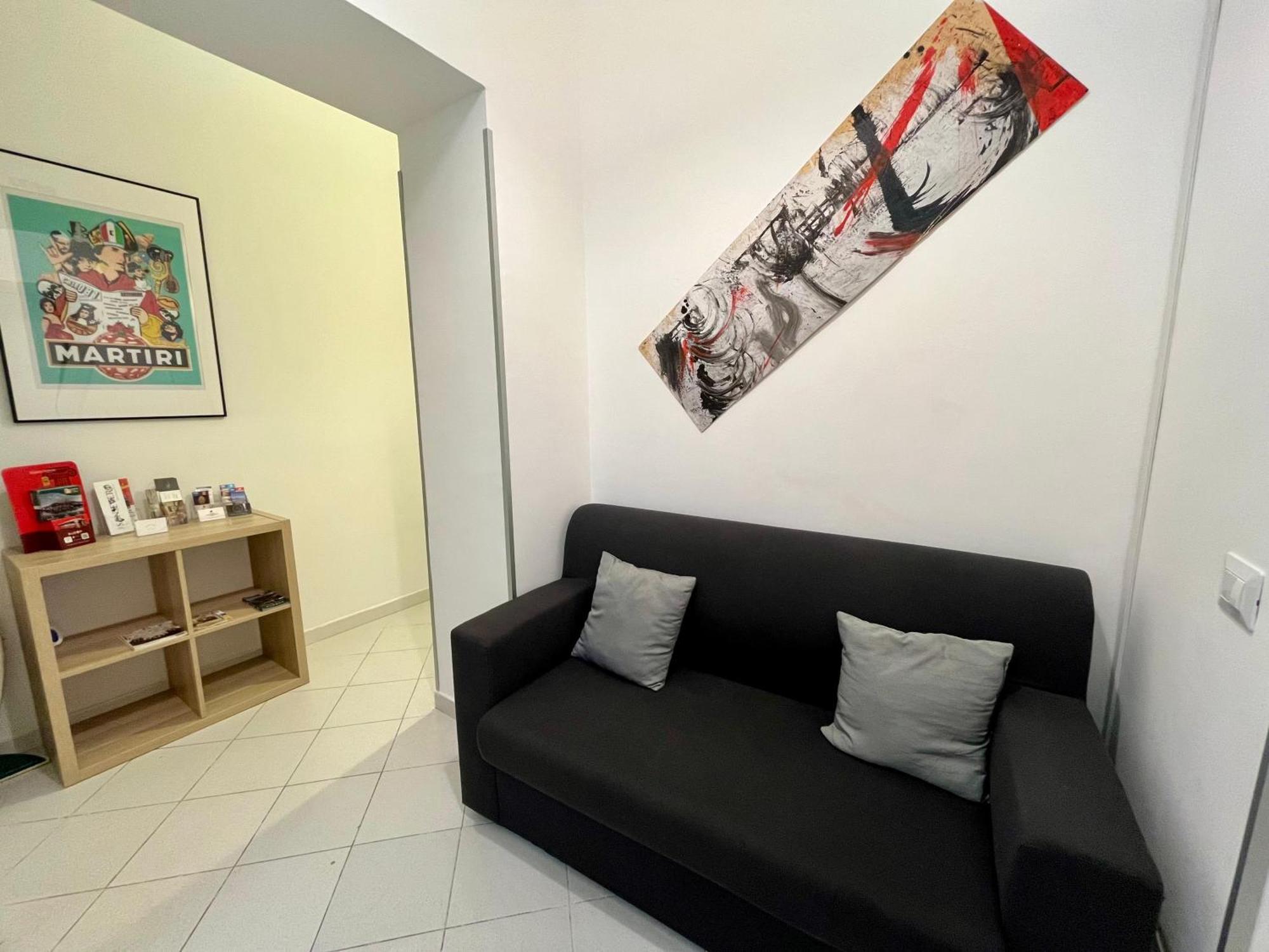 Pop Santa Chiara Bed & Breakfast Naples Exterior photo
