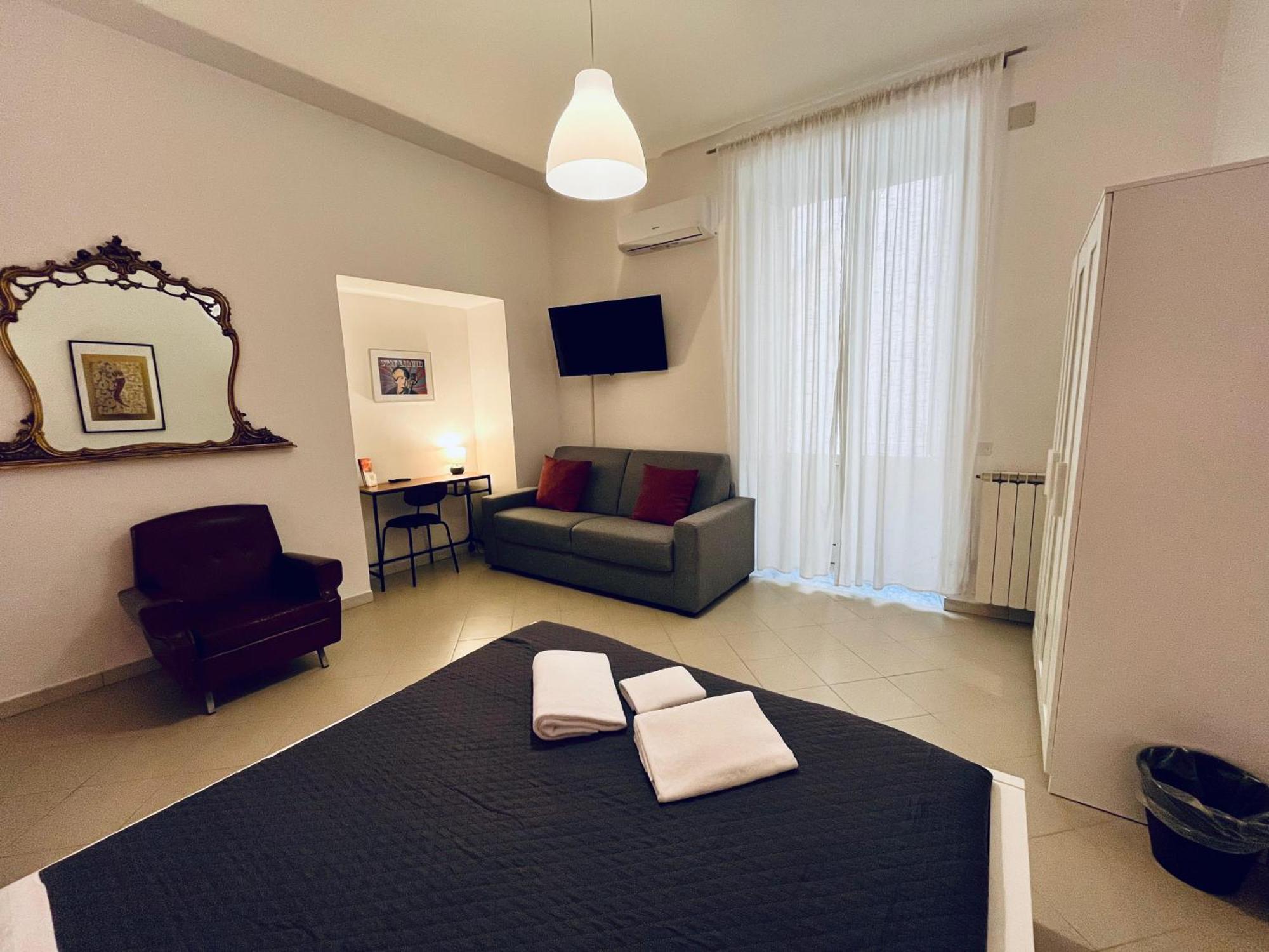Pop Santa Chiara Bed & Breakfast Naples Exterior photo
